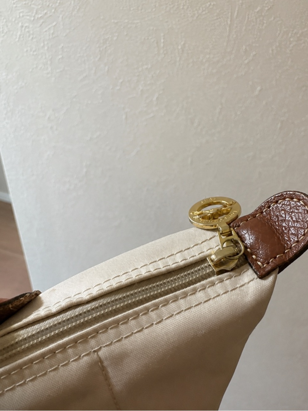Longchamp Cream Tote with Brown Leather Trim - Picture 3 of 4